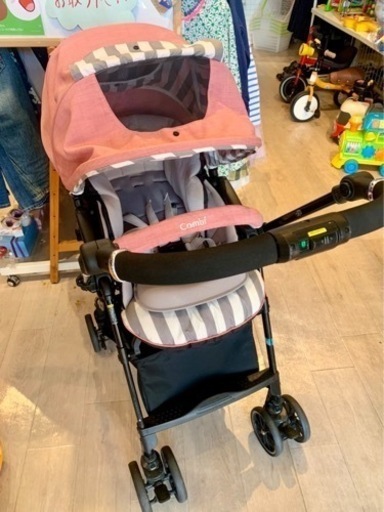 ■店頭引取限定■美品☆コンビ　現行モデルベビーカー　スゴカル４キャス♫定価63800円