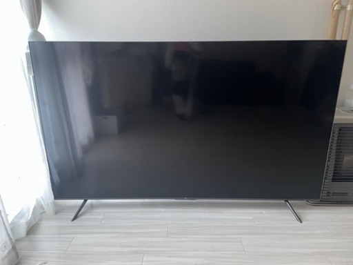 75型のテレビ