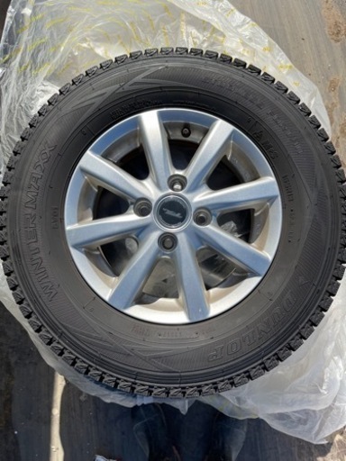 アルミホイール スタッドレスタイヤ 4本 4穴ナット無し　中古