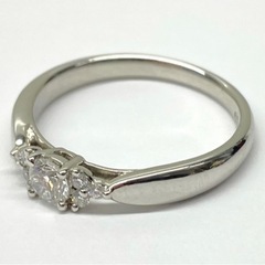 TIFFANY＆Co. ティファニー ハーモニー ダイヤモンドリング サイドストーンの画像