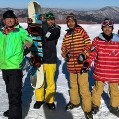 BBQや旅行、スノボも！まるで部活のような職場(>艸<●)舗装工事作業員の画像