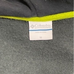 Columbia  パーカーの画像