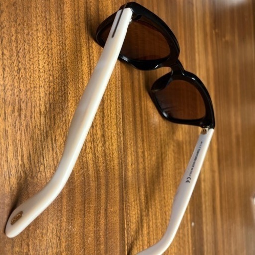 TOMFORD トムフォード　