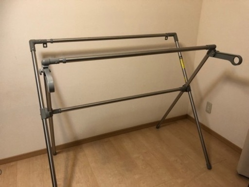 物干しスタンド　アイリスオーヤマ　伸縮・折りたたみ