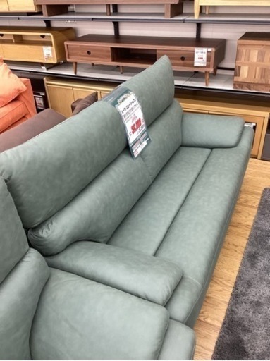 KJ-72【新入荷　アウトレット】ルーカ3シーターソファ　グリーン