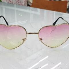 ハートのファッションメガネ