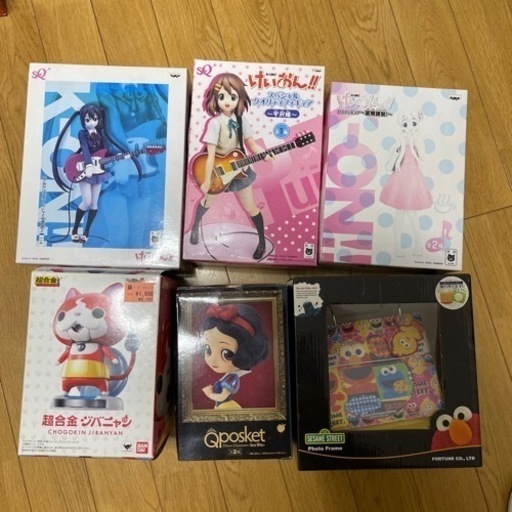 けいおん３点とジバチャン専用の台座6点まとめ