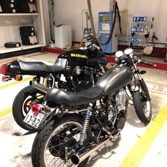 YAMAHA SR400 1JR