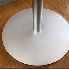 オカムラ製　メルチェ　スツールの画像