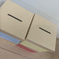 投ドレス色当て　投票箱の画像