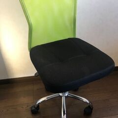 あげます　コンパクトなオフィスチェアー