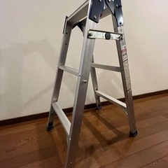 脚立