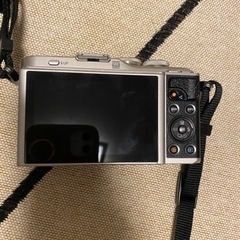 美品⭐︎OLYMPUS E−PL9 EZ ダブルズームキット BLACKの画像