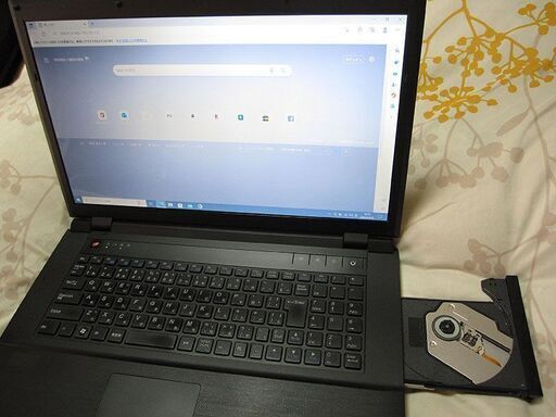 ★最終値下げ！★高機能PC★HDD/高速大容量SSD 500GB★メモリー8GB ! ★CLEVOノートパソコン★W170HN★