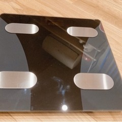 【未使用品】薄型体重計（スマホ連動付き）