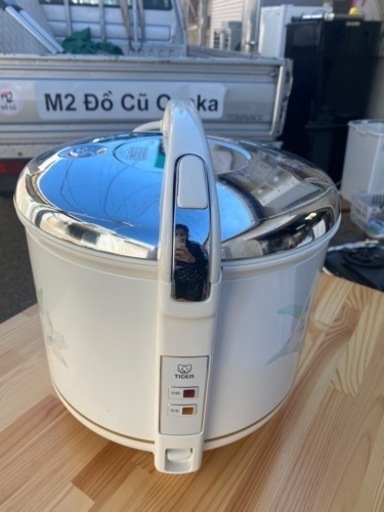 炊飯器　TIGER 2.7L