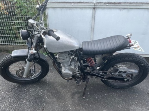 ftr223 トラッカーカスタム