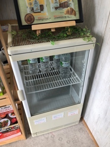 冷蔵ショーケース