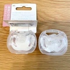 NUKおしゃぶり2個セットの画像