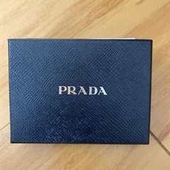 PRADA キーケース　新品未使用