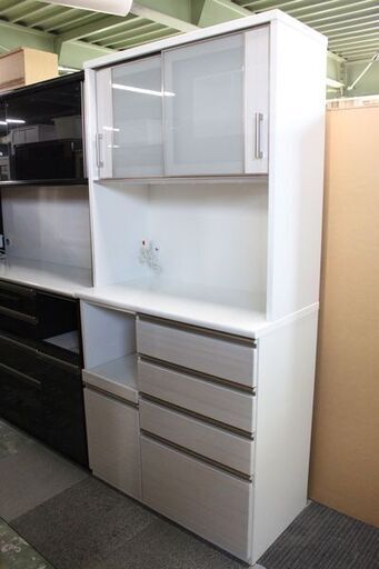 10月限定【ニトリ】キッチンボード 食器棚 NITORIキャビネットレンジ台