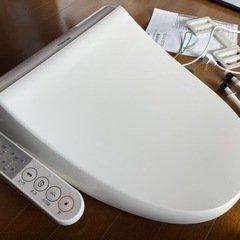 ●東芝 温水洗浄便座 SCS-T175 / 2019年製 ●ウォ...