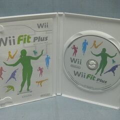 任天堂★WiiFit WiiFit plus バランスWiiボードセット　☆管理Y-10171342の画像