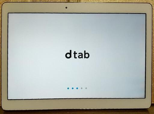 d-tab（d-01H）10.1インチ／シルバー