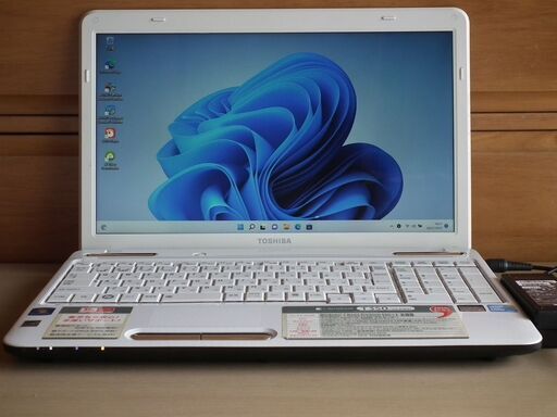 【SSD240GB搭載WIN11Pro64bit 東芝 Satellite T350/36AWD Core-i5/ﾒﾓﾘ4GB/Office365】