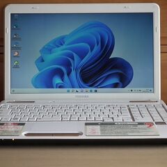 【SSD240GB搭載WIN11Pro64bit 東芝 Satellite T350/36AWD Core-i5/ﾒﾓﾘ4GB/Office365】