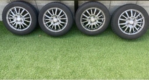 スタッドレスタイヤ　14インチ