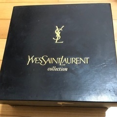 イブサンローラン　皿セット