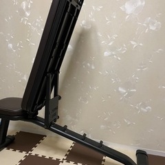 ベンチ　リーディングエッジ　筋トレの画像