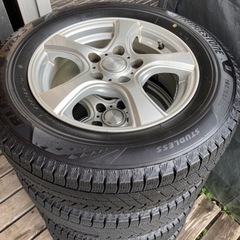 スタッドレスタイヤ　ブリザックVRX3  195/65/R15の画像