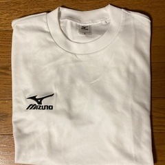 【美品】ミズノ　Ｔシャツ　白　Ｓサイズの画像