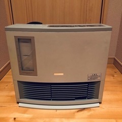 値下げ　SHARP 　加湿セラミックファンヒーター　HX-12S...