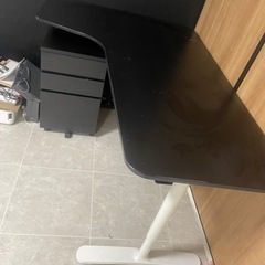 IKEA  BEKANT ベカント コーナーデスク 左　　引き出し付き