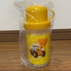 トミカ　プラスティック水筒の画像
