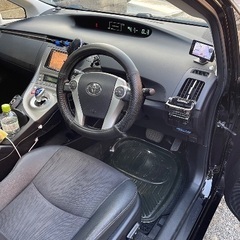 30プリウス後期　人気のブラックの画像