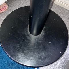 カウンターチェアーの画像