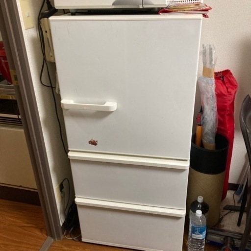 238L 2018年製AQUAノンフロン冷凍冷蔵庫3ドア
