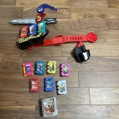 仮面ライダーセイバー　剣　ワンダーブックセット　おもちゃ