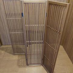 木製ついたての画像