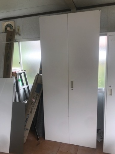 高さ2100×横890×奥行き450 多少の誤差あり