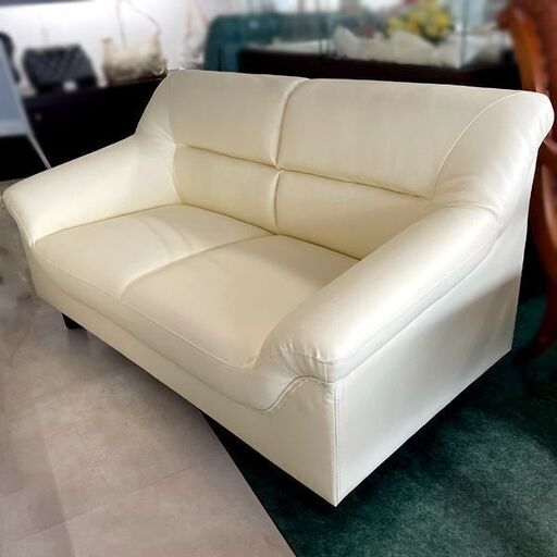 2人掛けソファー 革 ホワイト W125×D67×H70 可愛い オシャレ 配送可