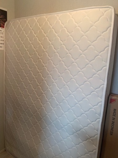 ダブルベッド マットレス コイル入り マットレスのみ