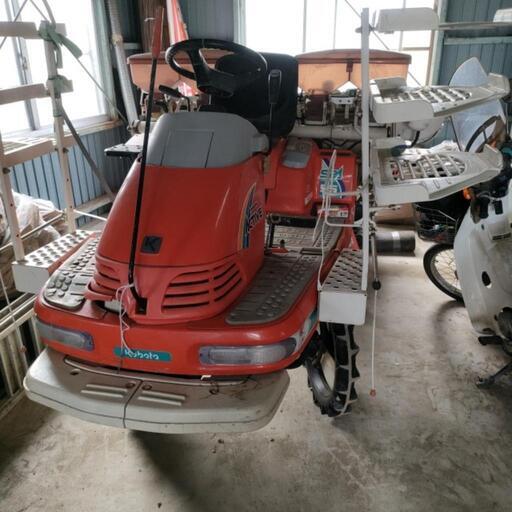 決まりました!　施肥機付き５条植え乗用田植機　クボタSPA55　田植え機