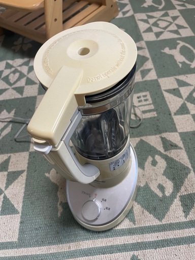 ジュースミキサー