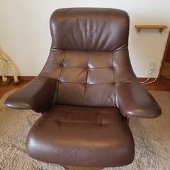 カリモク リクライニングチェア