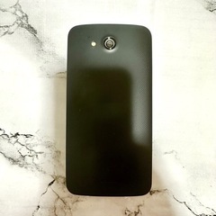 極美品　⭐︎KYOCERA ⭐︎スマートフォン　SiMフリー　黒の画像